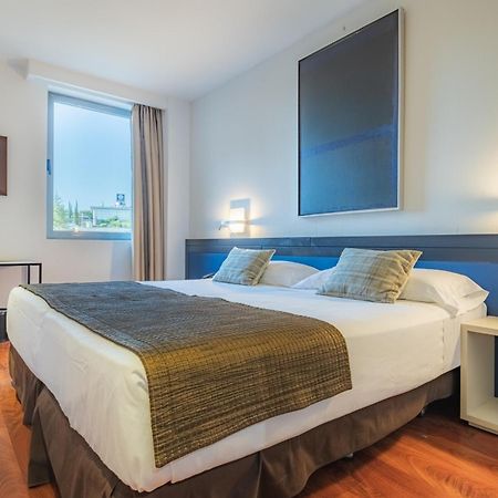 อมูรา อัลโกเบนดาส Hotel ภายนอก รูปภาพ