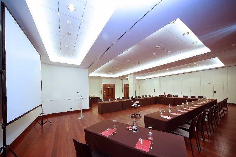 อมูรา อัลโกเบนดาส Hotel ภายนอก รูปภาพ