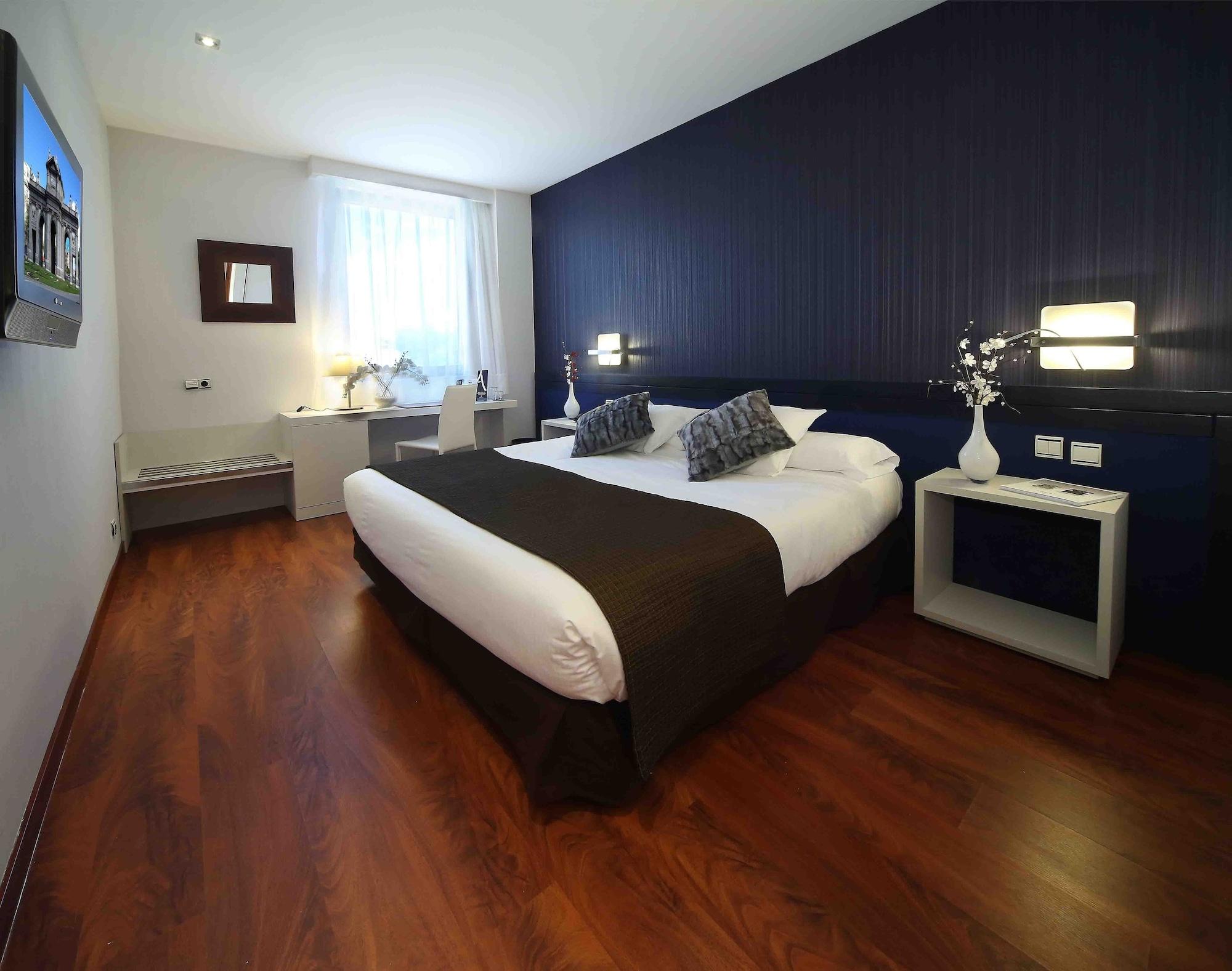 อมูรา อัลโกเบนดาส Hotel ภายนอก รูปภาพ